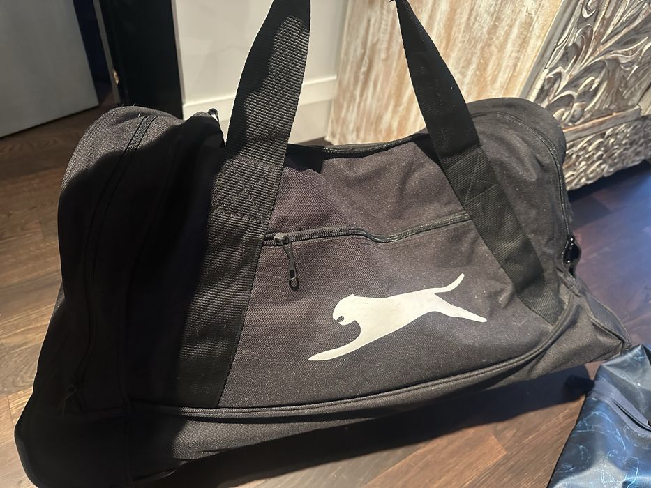 Torba Slazenger na kolkach na ramie do reki, jak nowa