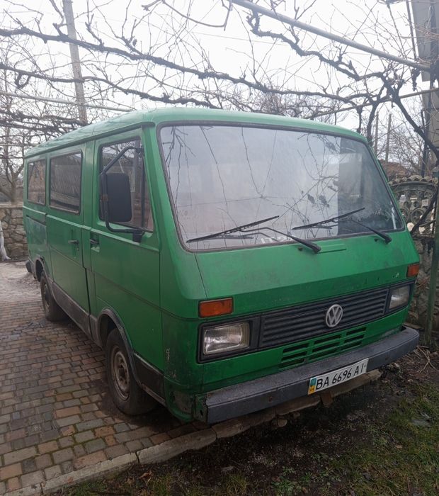 МІКРОАВТОБУС Volkswagen  LT 28