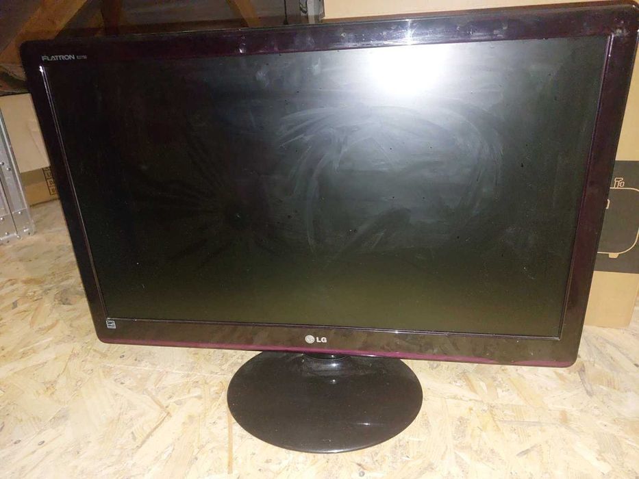 Монітор LG Flatron E2750V 27" Монитор - на запчастини