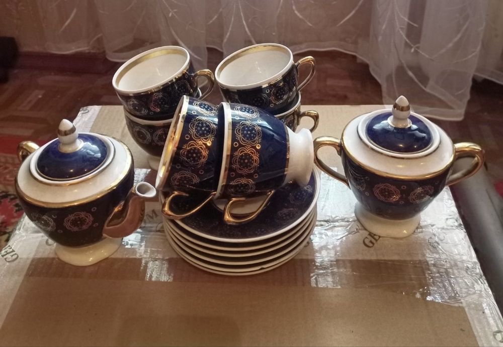 Чайный сервиз ( набор)