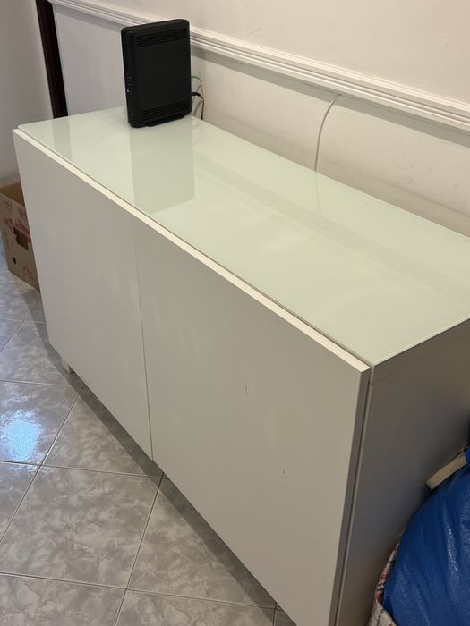 Movel aparador branco com vidro