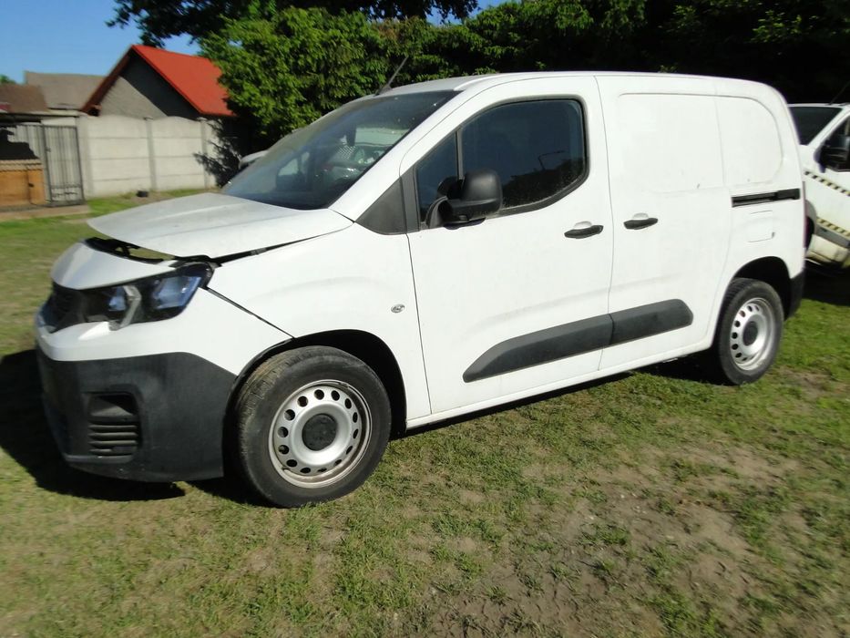 Peugeot PARTNER  1.5 BlueHdi 130KM 2021r 25tyś km Automat Klimatyzacja Kamera
