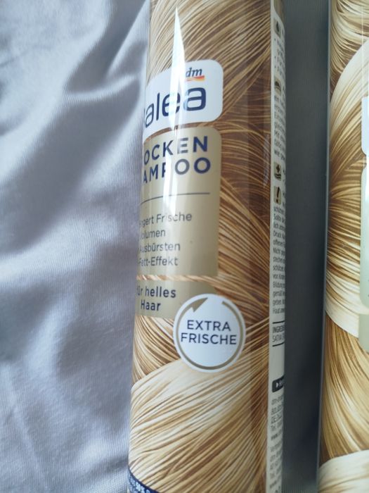 Suchy szampon do włosów Balea blond