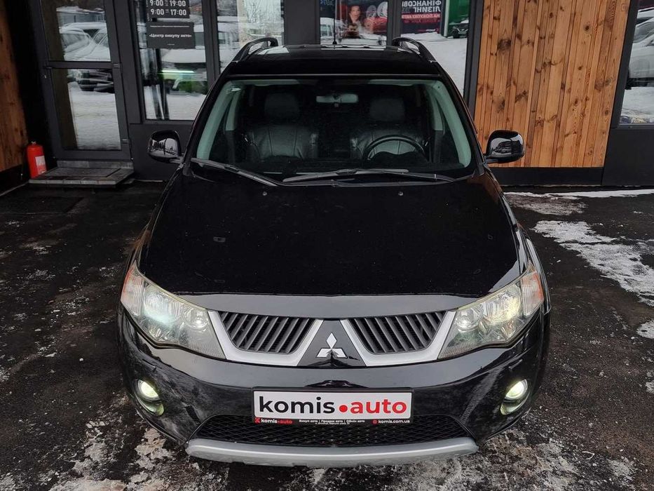 Продам  Mitsubishi Outlander XL 2008. Можна в розстрочку, під викуп.