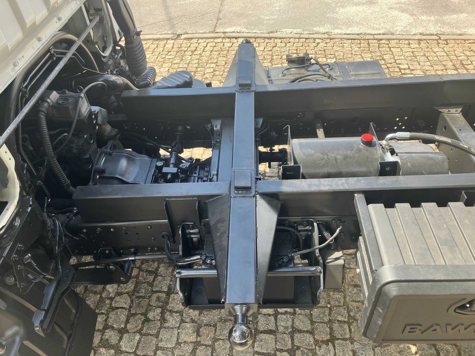 Mitsubishi Canter 2.8D c/ báscula só 240 mil kms reais