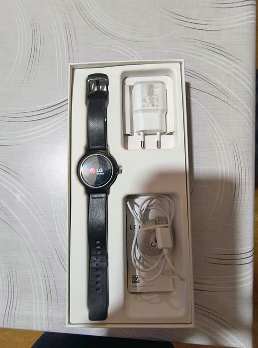 Sprzedam zegarek smartwatch LG Watch Style