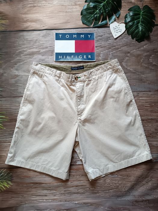 Брендові шорти  Tommy Hilfiger .  Р 48