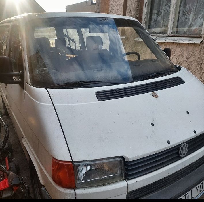 Volkswagen Caravelle