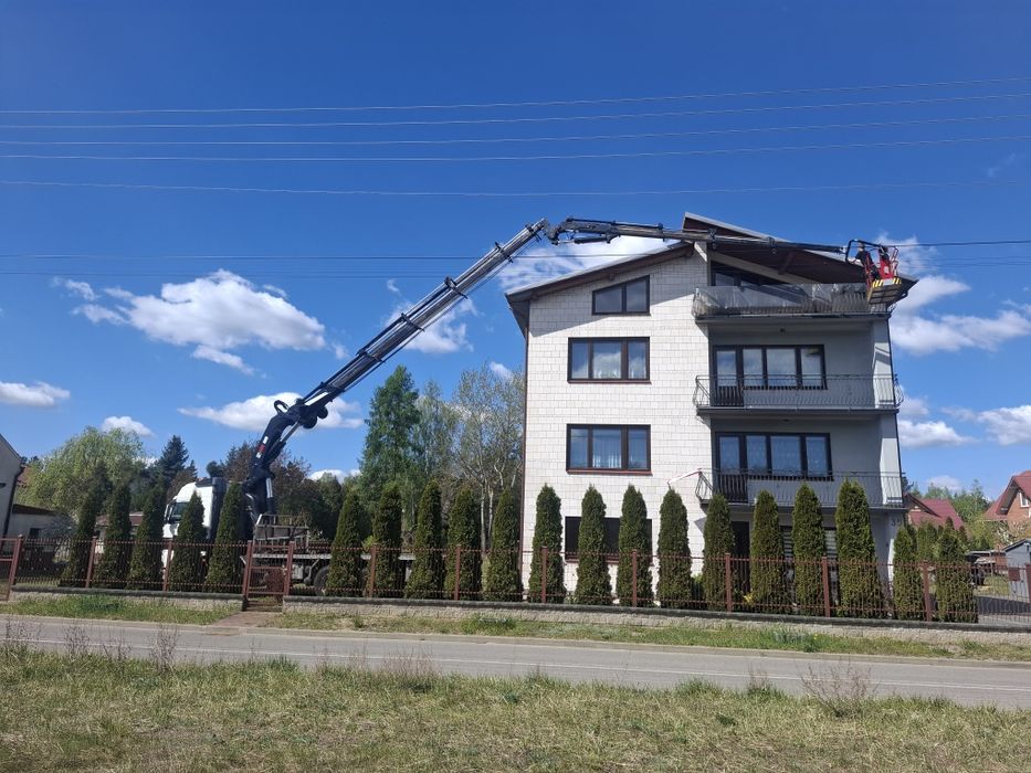 Transport HDS 15Ton kontenerów, małych domków ,garaży.