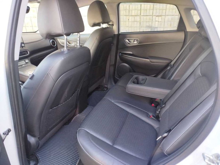 Оренда Hyundai Kona 64kW