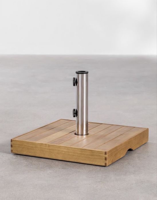 Duas bases solidas de guarda sol