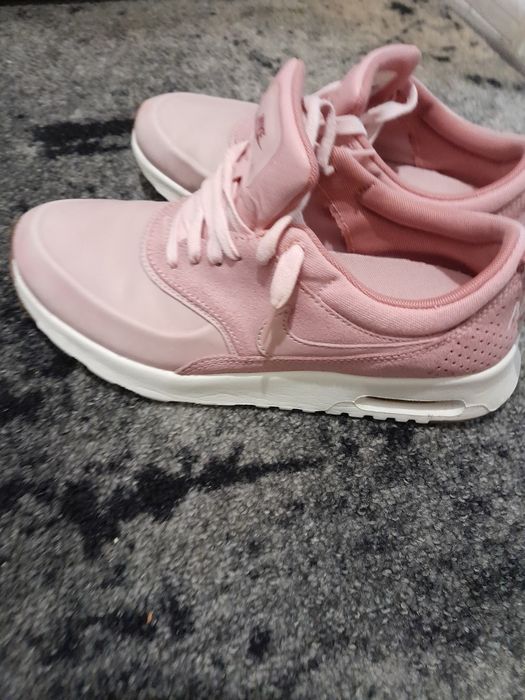 Buty sportowe NIKE jak nowe