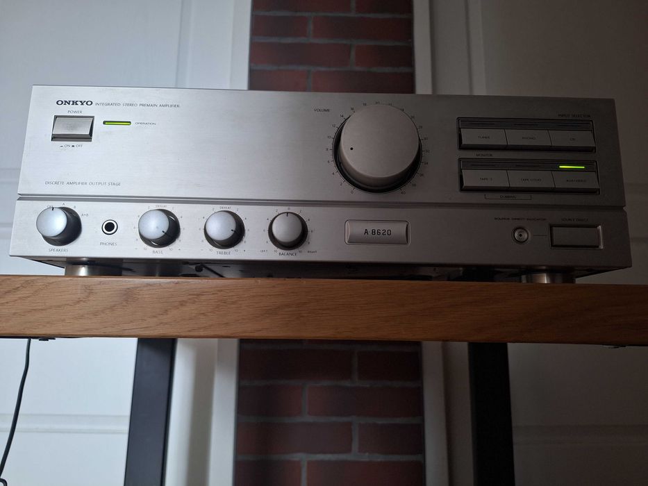 Wzmacniacz Onkyo A-8620