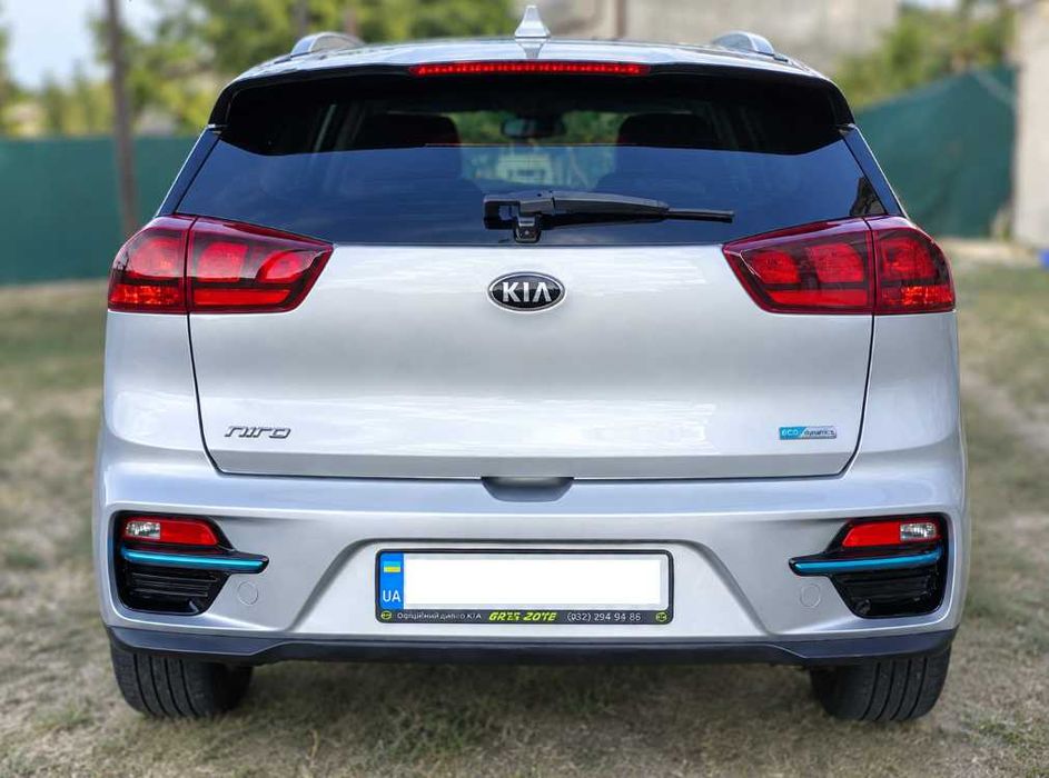 Kia Niro EV 2019, 64 кВт·год: батарея 100%, до 450 км, один власник в Україні