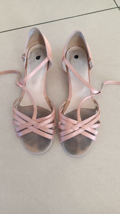 Buty taneczne latino