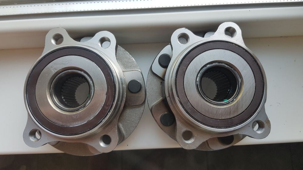 Підшипник (маточина) ступиці колеса Lexus, Toyota передній 713621150