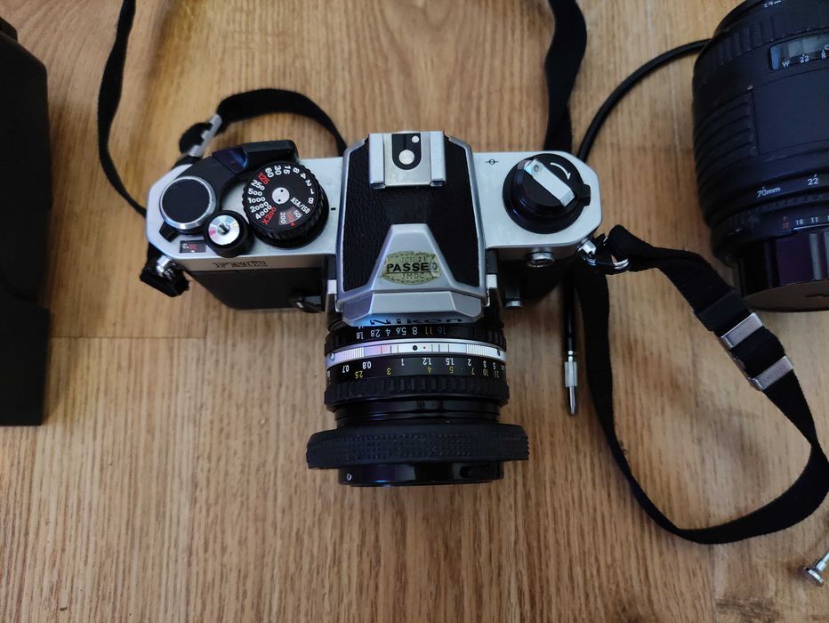 NIKON FM2 Chrome + Acessórios