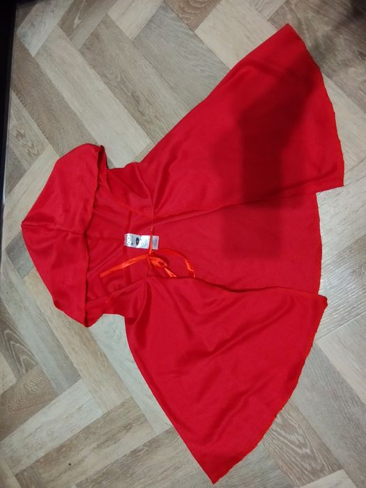 Женский карнавальный костюм Красная шапочка р.S