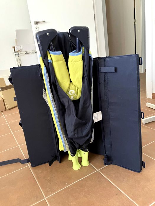 Berço de viagem dobrável