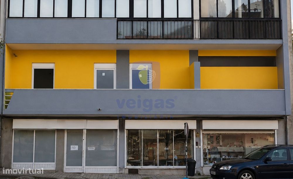 Apartamento T4 Remodelado – Conforto e Modernidade no Barreiro — Alto Do Seixalinho, Santo André E Verderena, Setúbal
