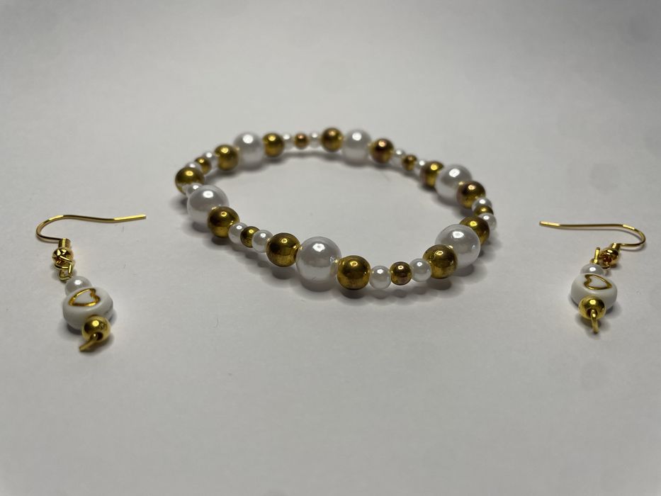 Bransoletka z kolczytkami robione ręcznie z koralików