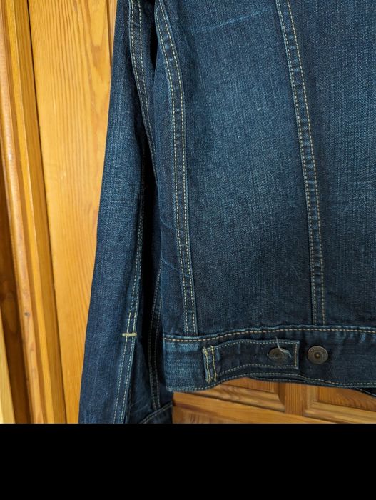 Джинсова куртка Levis розмір М 44-46