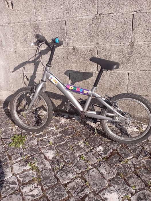 Bicicleta de criança 5-7 anos