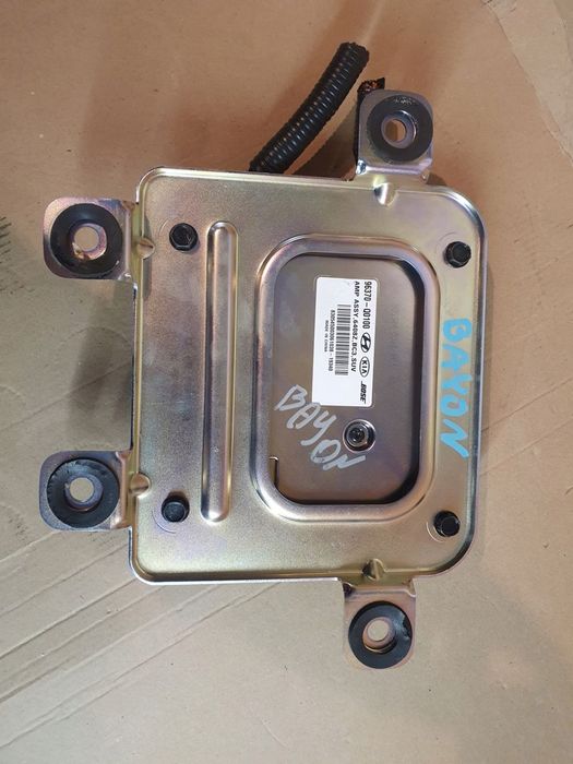 HYUNDAI I20 III BAYON 2020- WZMACNIACZ BOSE 96370-Q0100