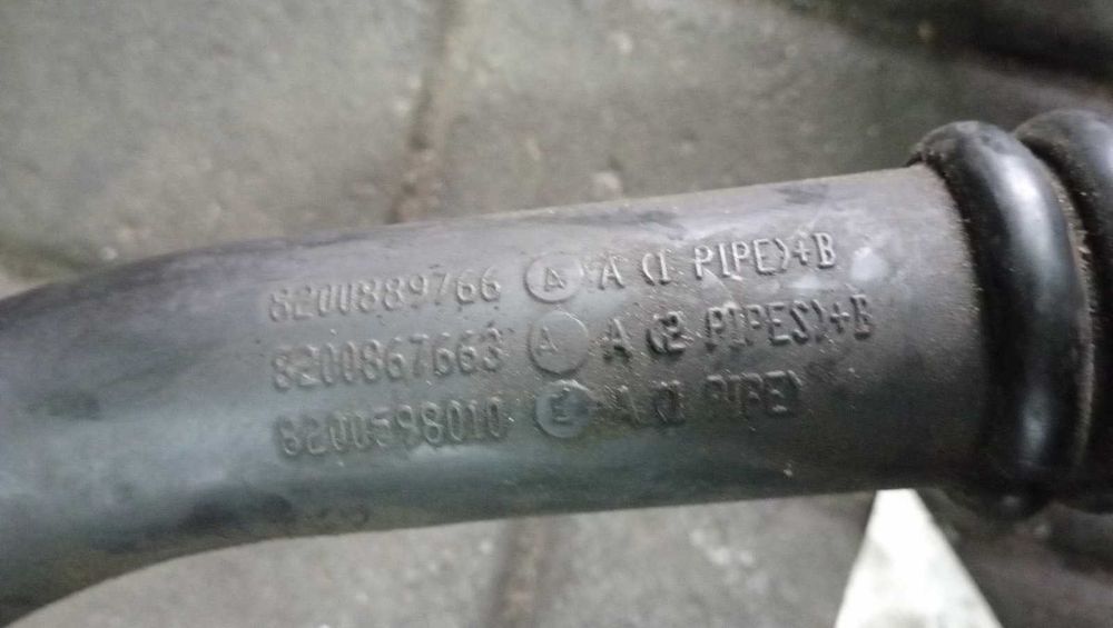 Патрубок DACIA LOGAN SANDERO (2004-2012)