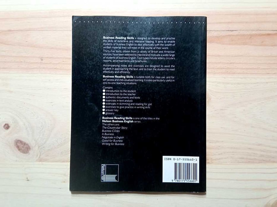 Livro "Business Reading Skills" de Michael Carrier