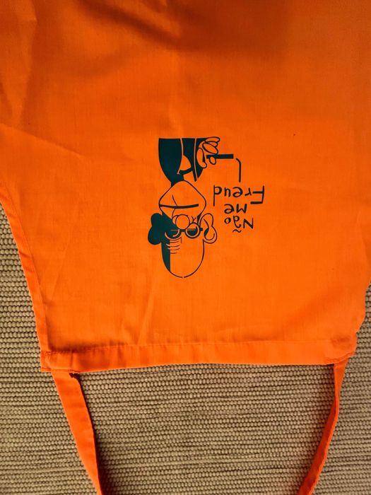 Avental de Cozinha com Caricatura de Freud