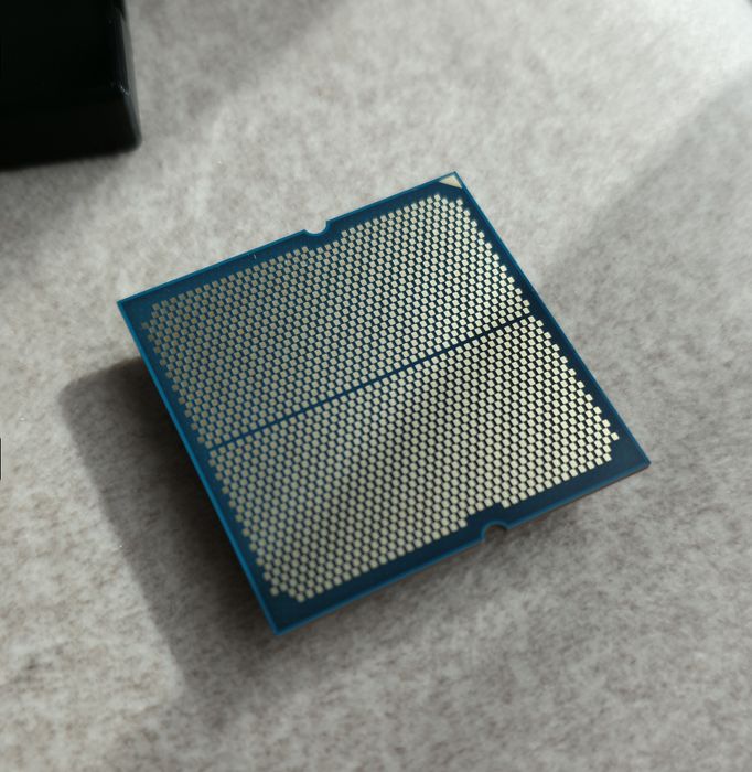 AMD Ryzen 7 8700F