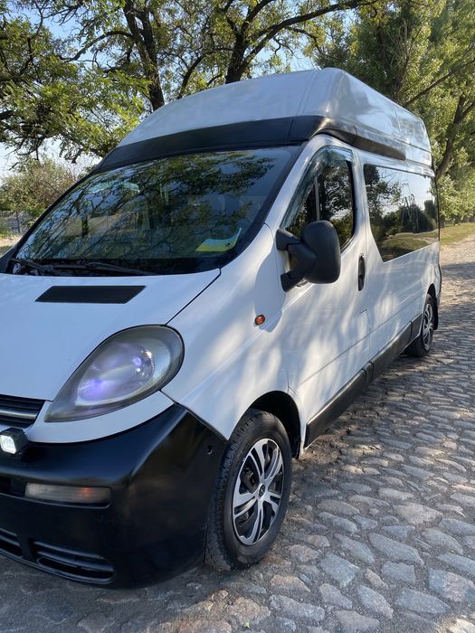 Продам Opel Vivarо в хорошем состояние на полном ходу