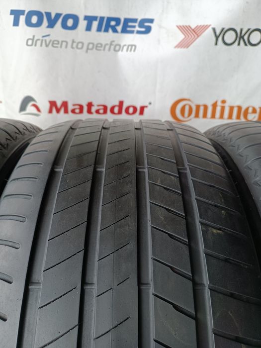 Літні шини 305/40 R20  Bridgestone Alenza 001(RFT)	2020рік
