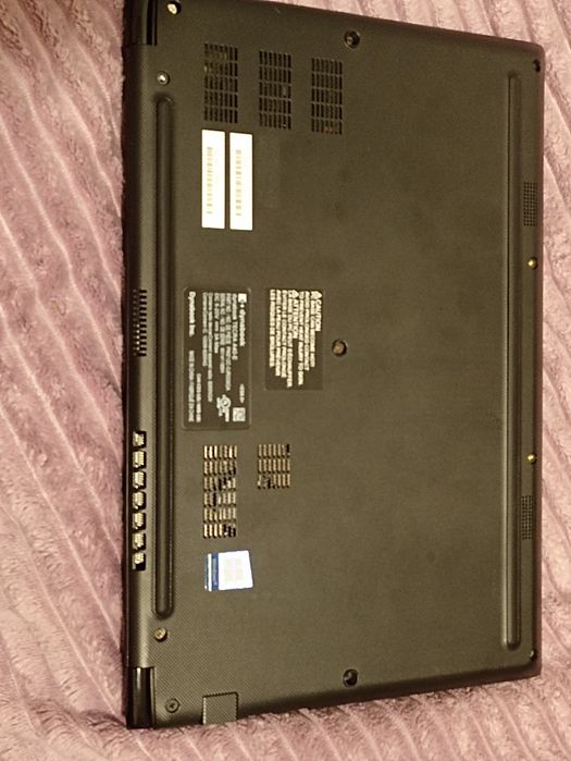 продам ноутбук TOSHiba Dynabook Tecra A40-E.