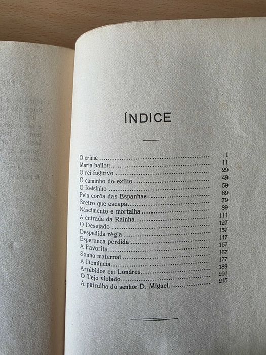 Livro "Almas Penadas" de Henrique Lopes de Mendonça