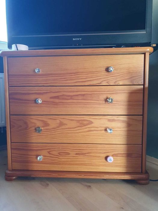 Komoda sosnowa używana