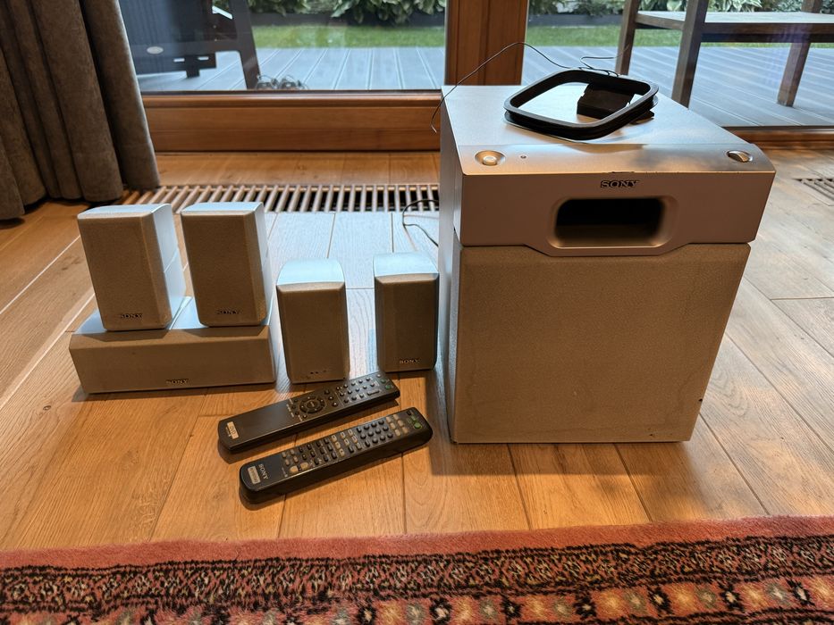 Kompletny zestaw kina domowego Sony 5.1