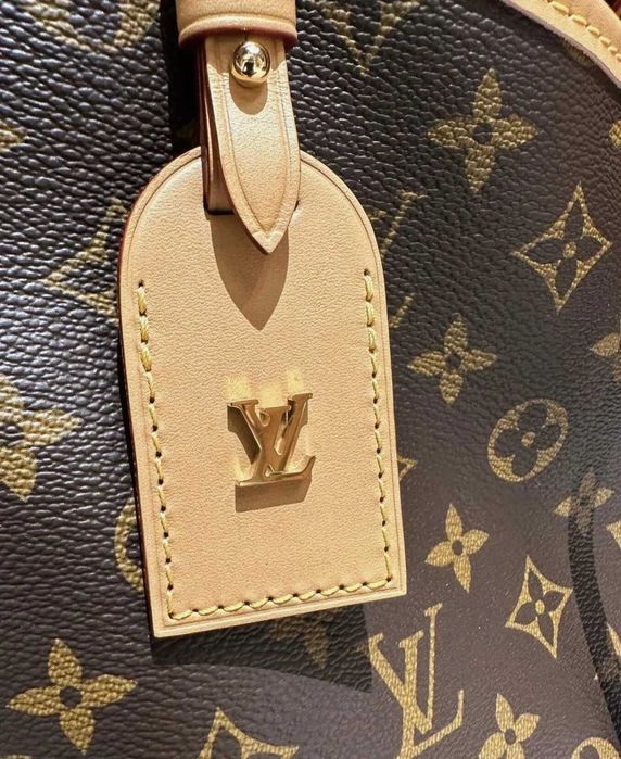 LV carryall shoulder bag