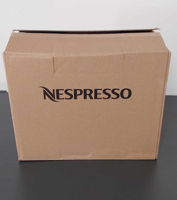 Máquina de Café Nespresso Pixie Silver