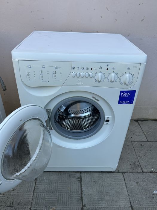 Стиральная машина Indesit на 6 кг.W104T.Гарантия!