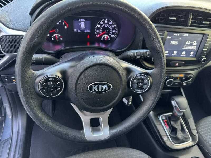 2020   Kia   Soul