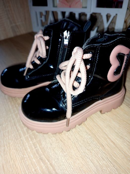 Ботінки демісезонні для дівчинки