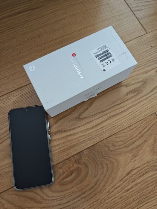 Smartfon Xiaomi 13 8/256GB 6,36" 120Hz 50Mpix