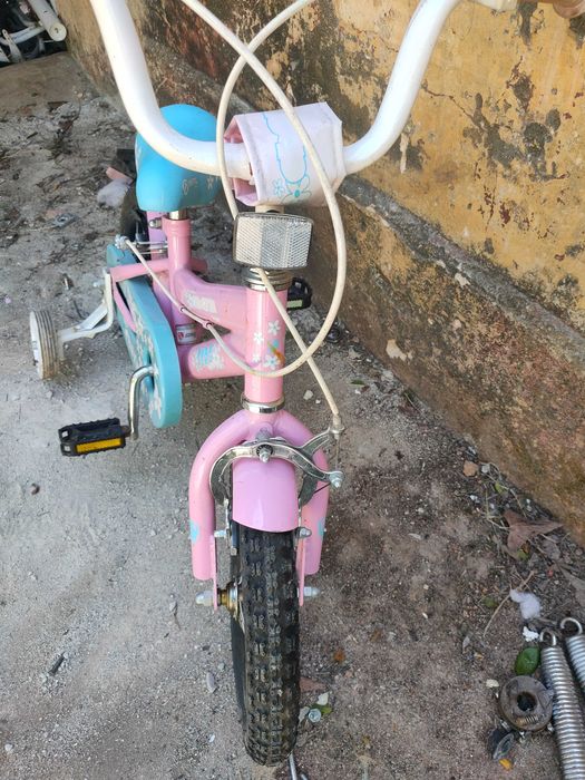 Bicicleta de menina