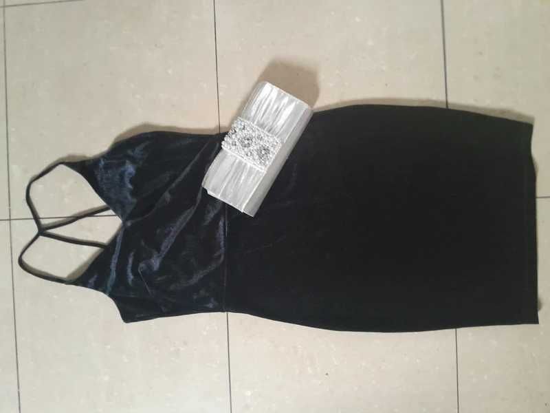 Sukienka Reserved midi aksamitna kolor czarny/brokat 40+kopertówka