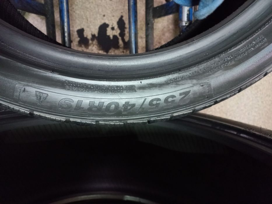 Davanti (європа)255/40/19  225/ 45/19 зима майже нова