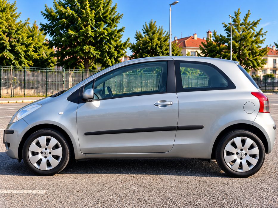 Vendo toyota yaris de caixa automatico