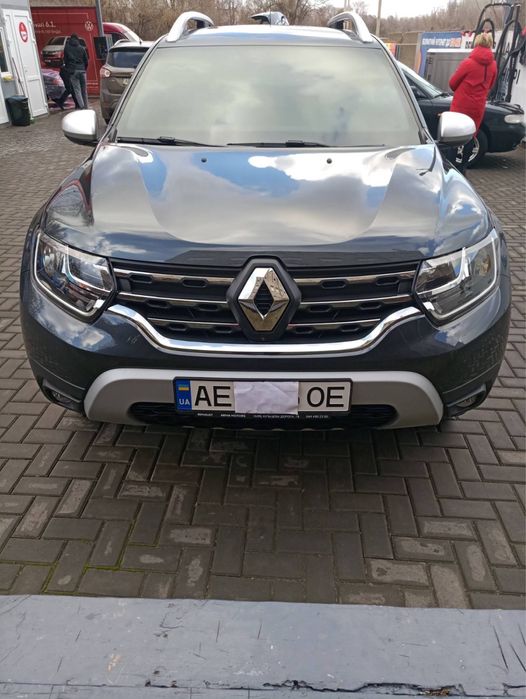 Автомобіль.