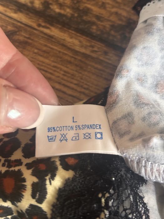 Komplet Damski w panterkę nowy